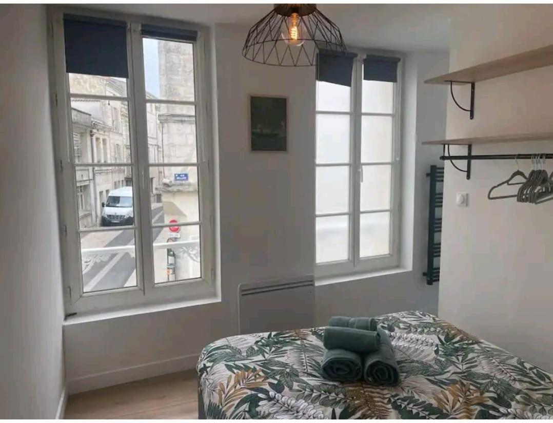 Le Petit Poitevin -Hyper Centre - Wi-Fi- Netflix Gratuit Apartment Niort Exterior photo